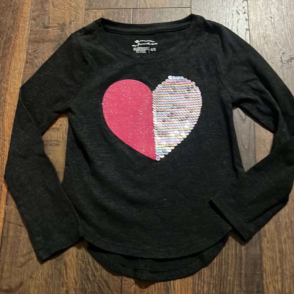 4/5 long sleeve heart shirt